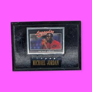 Michael Jordan 1991 NBA Legends Sports Memorabilia Chicago Bulls #11 Card
